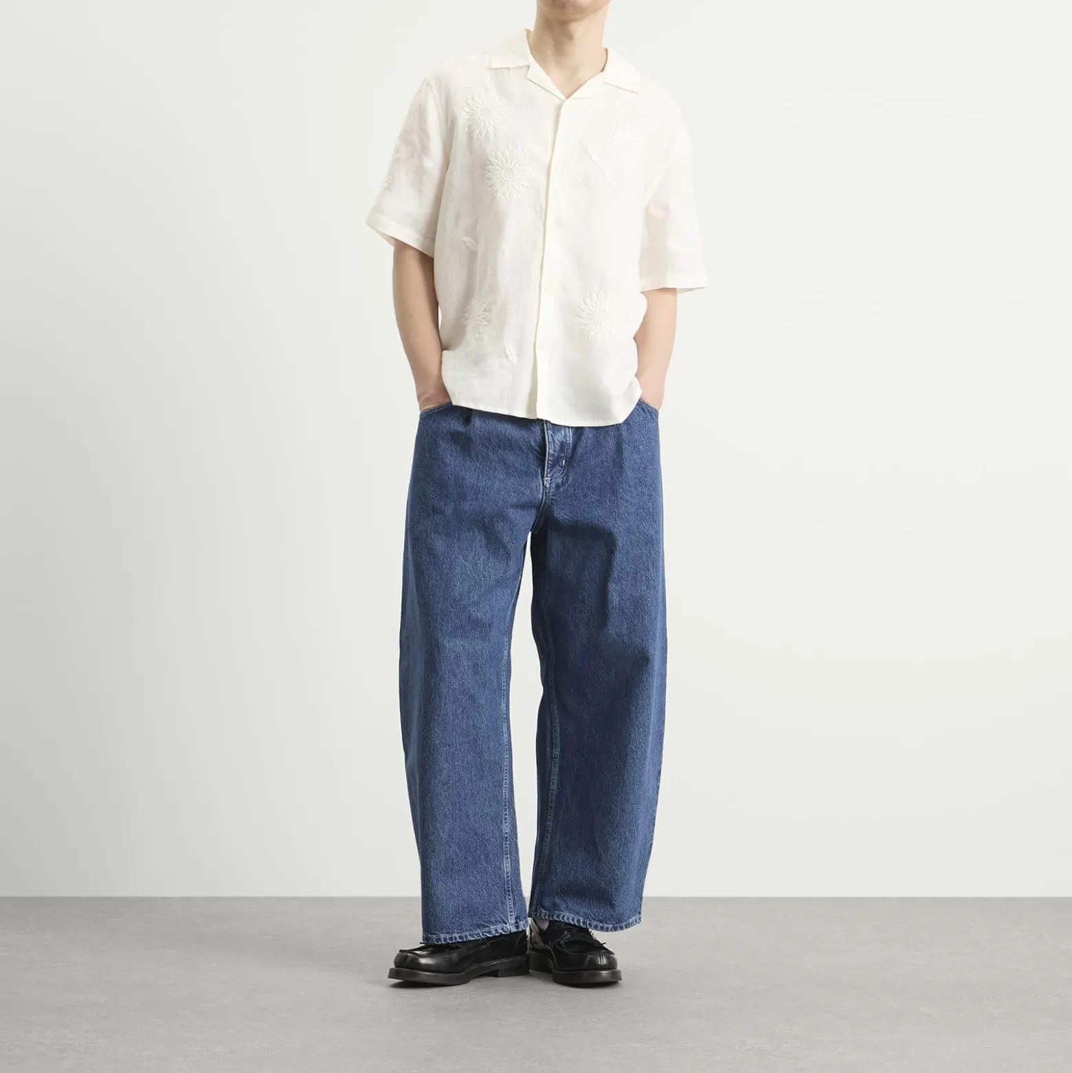 A Kind of Guise Duma Pleated Denim Jeans