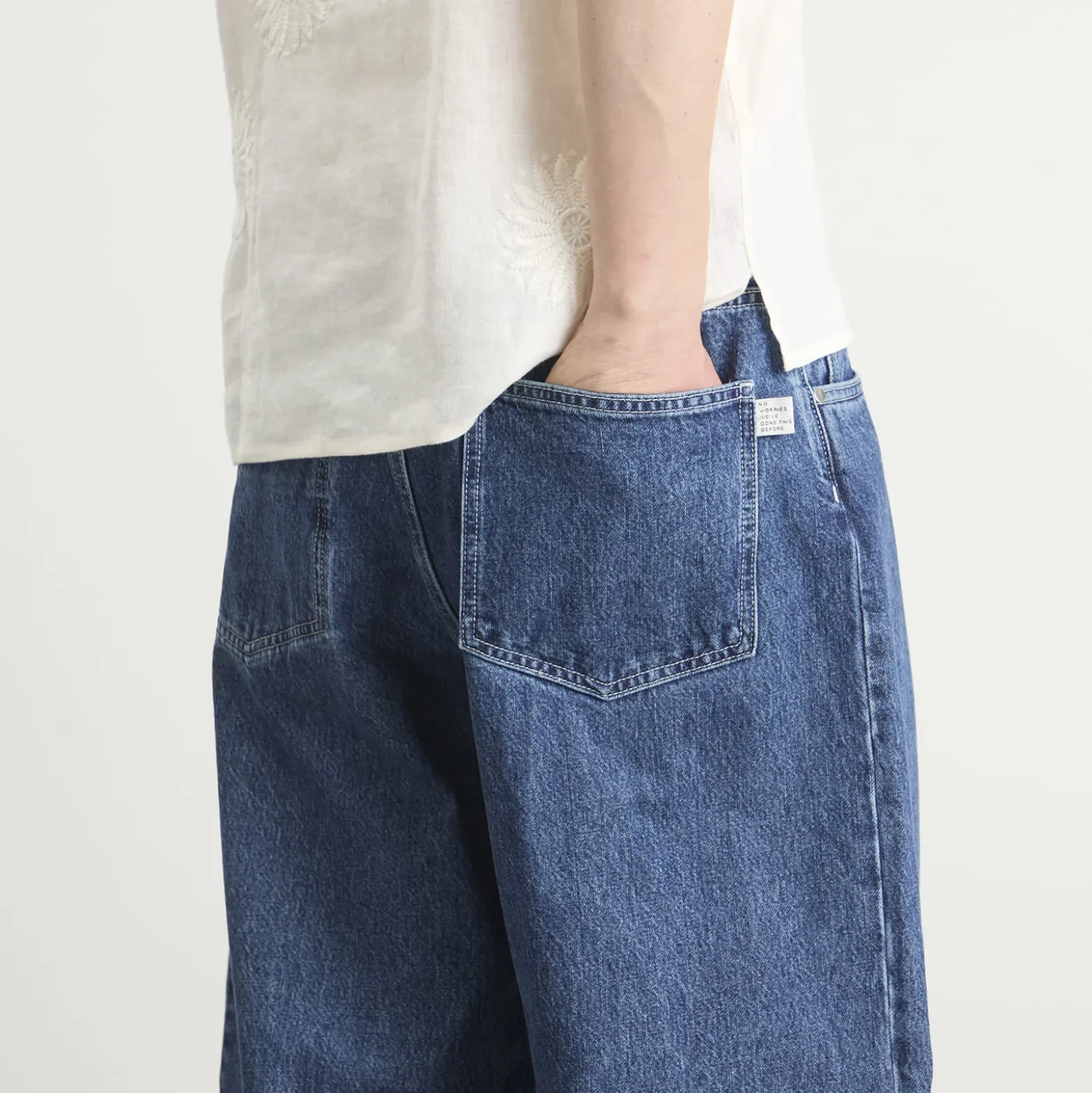 A Kind of Guise Duma Pleated Denim Jeans