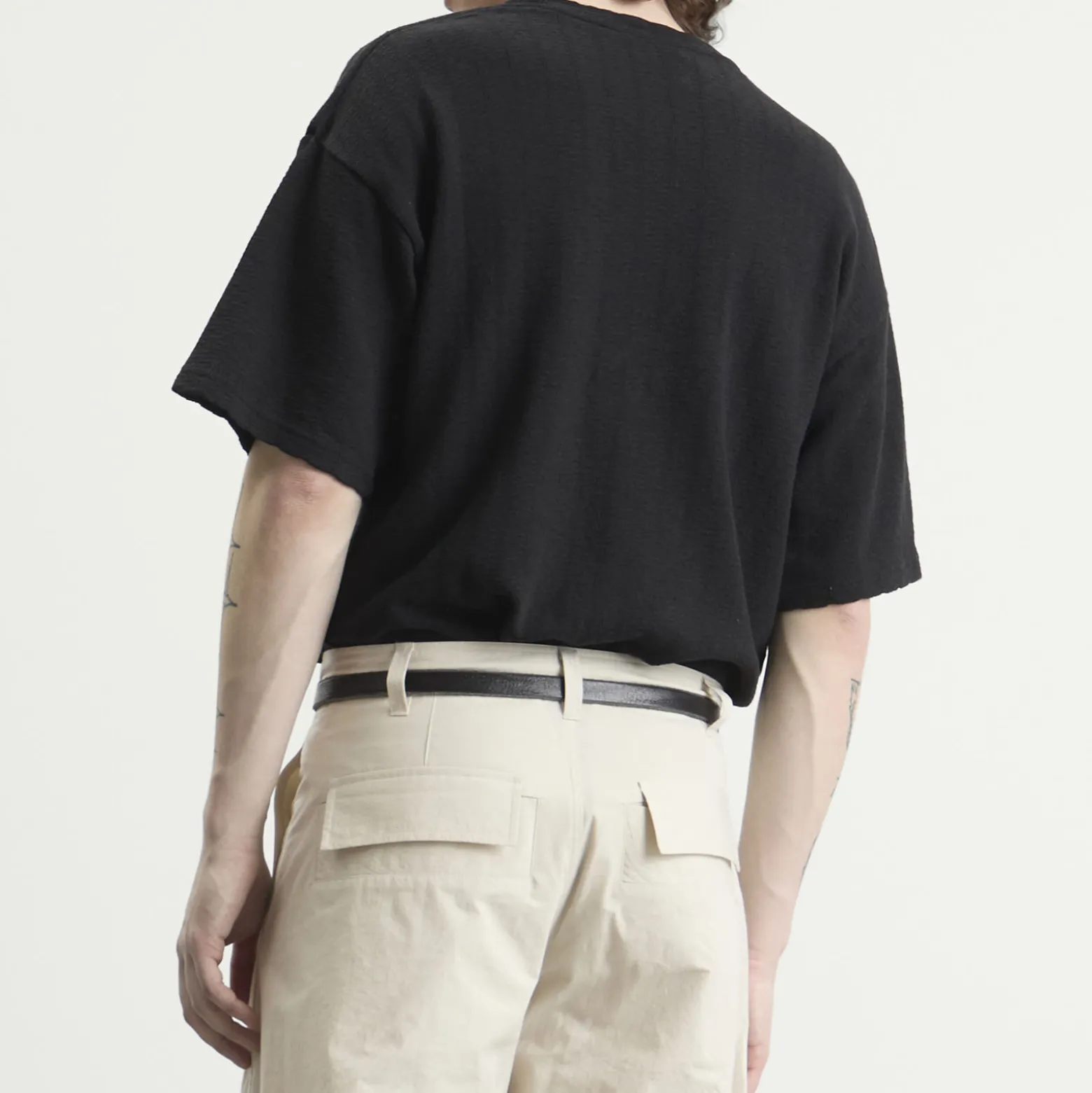 A Kind of Guise Thuy Open Knit T-Shirt
