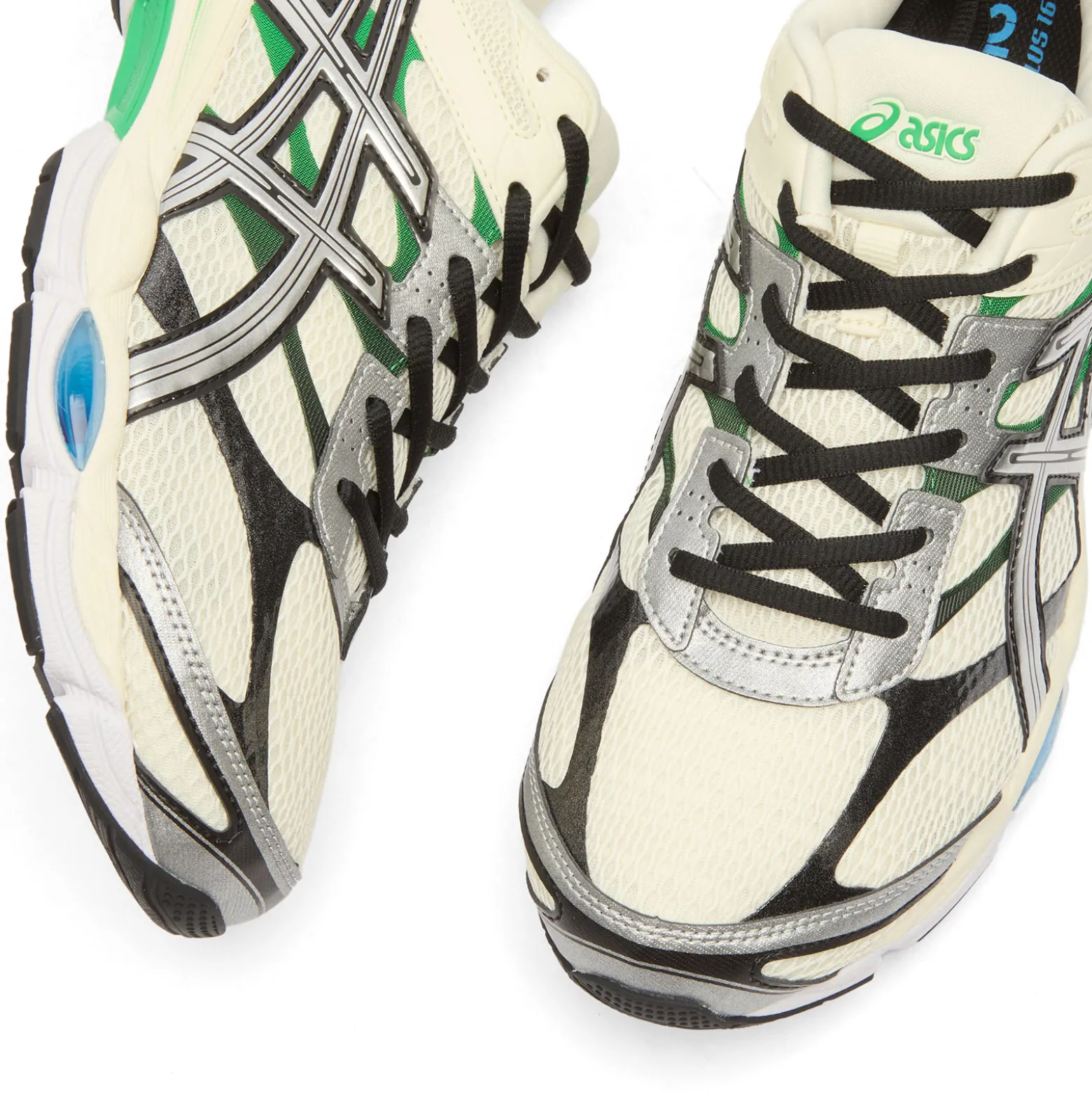 Asics Gel-Cumulus 16 Sneakers