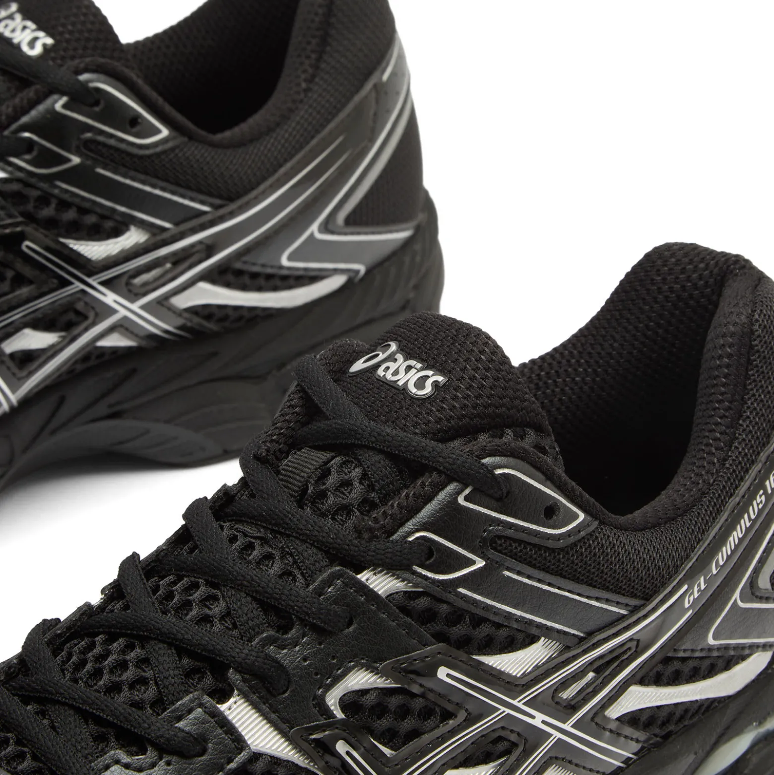 Asics Gel-Cumulus 16 Sneakers