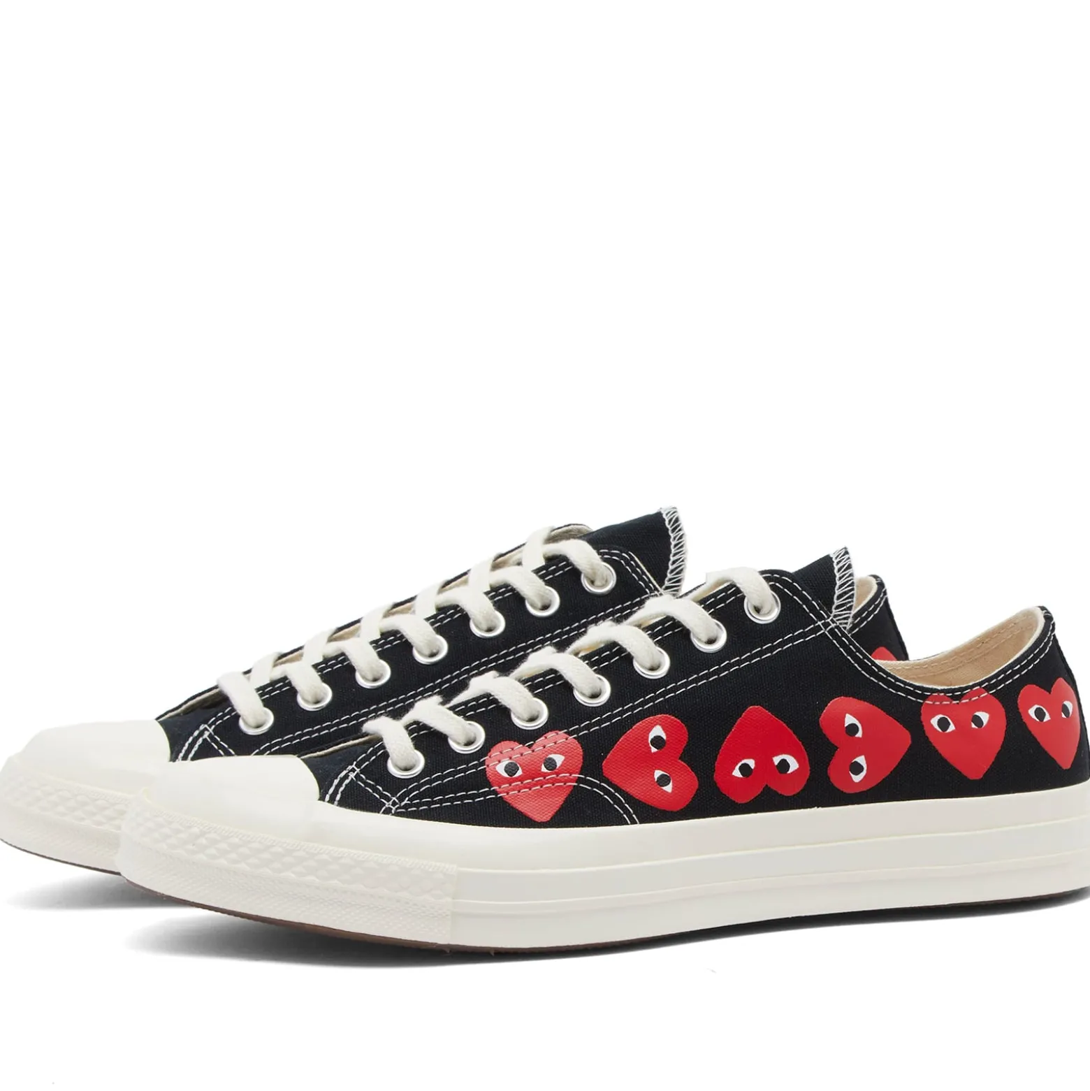 Comme des Garçons Play x Converse Multi Heart Low Sneaker
