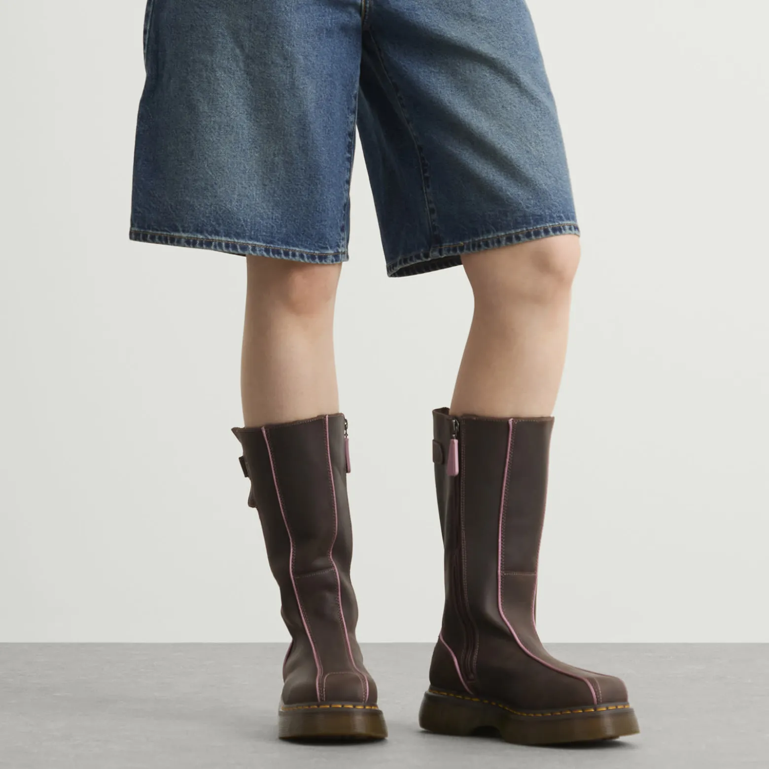 Dr. Martens Buzz Hi High Boot