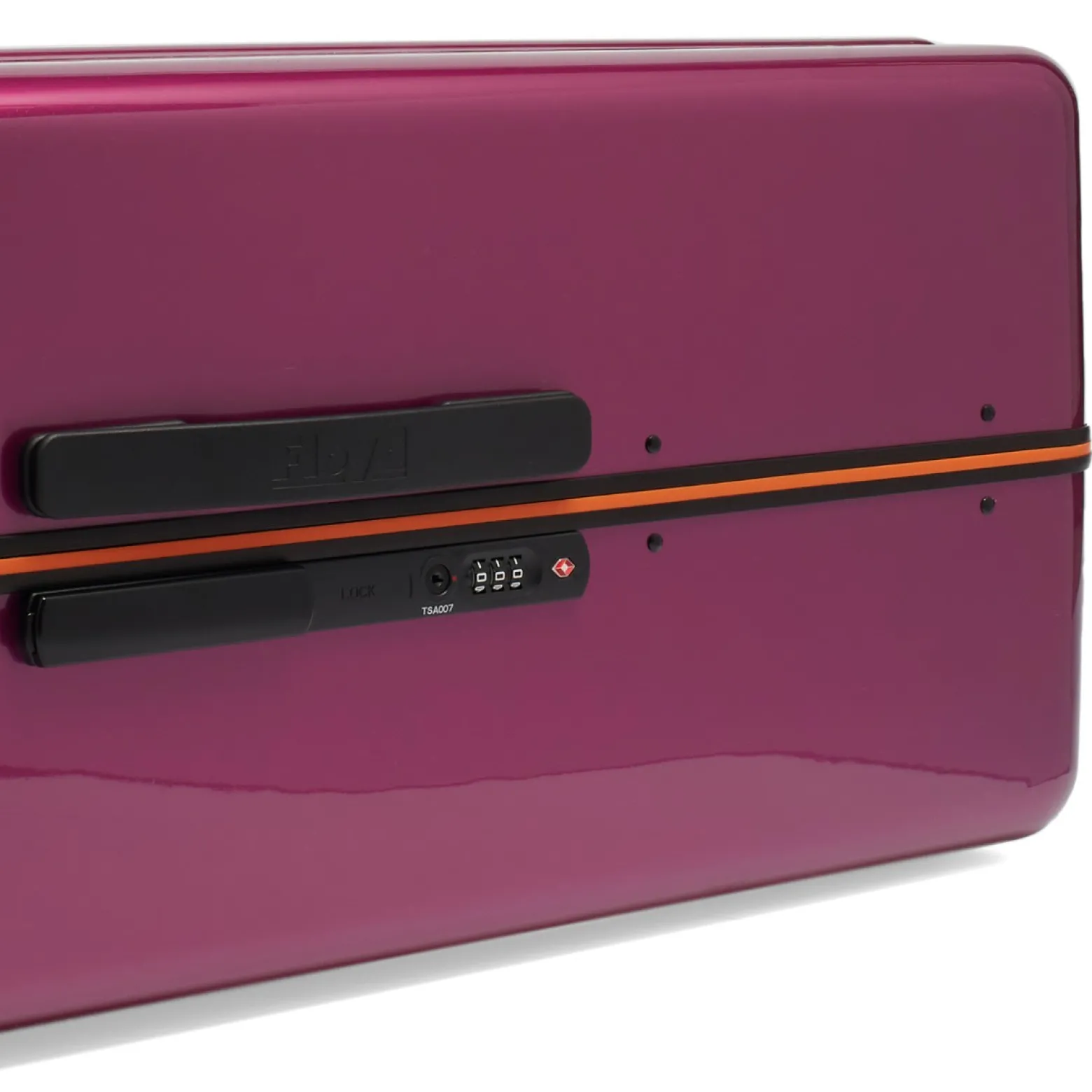 Floyd Trunk Check-In Luggage - 95L