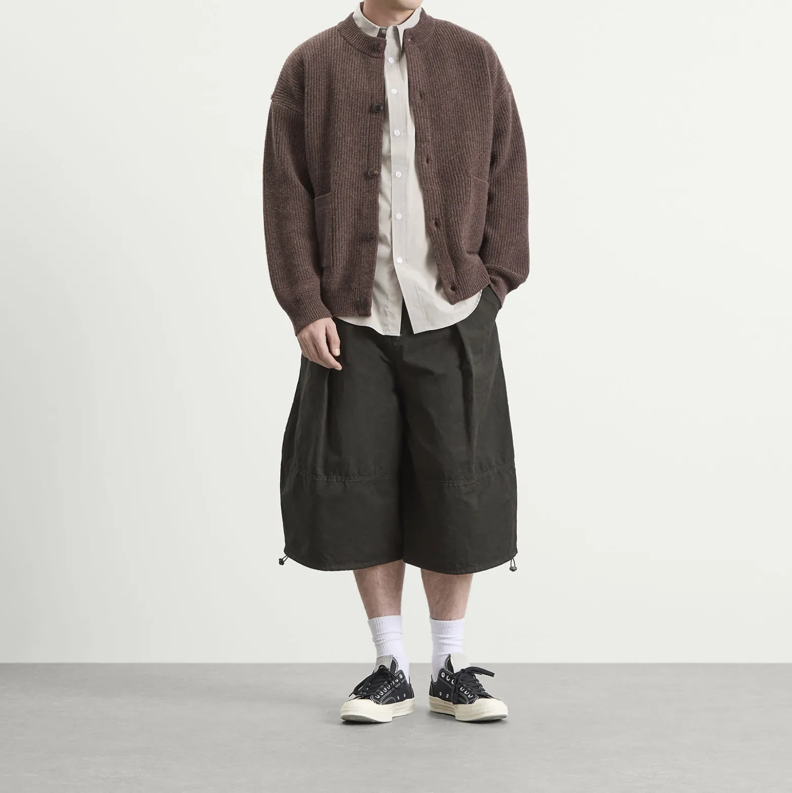 FrizmWORKS Heavy Wool Round Cardigan