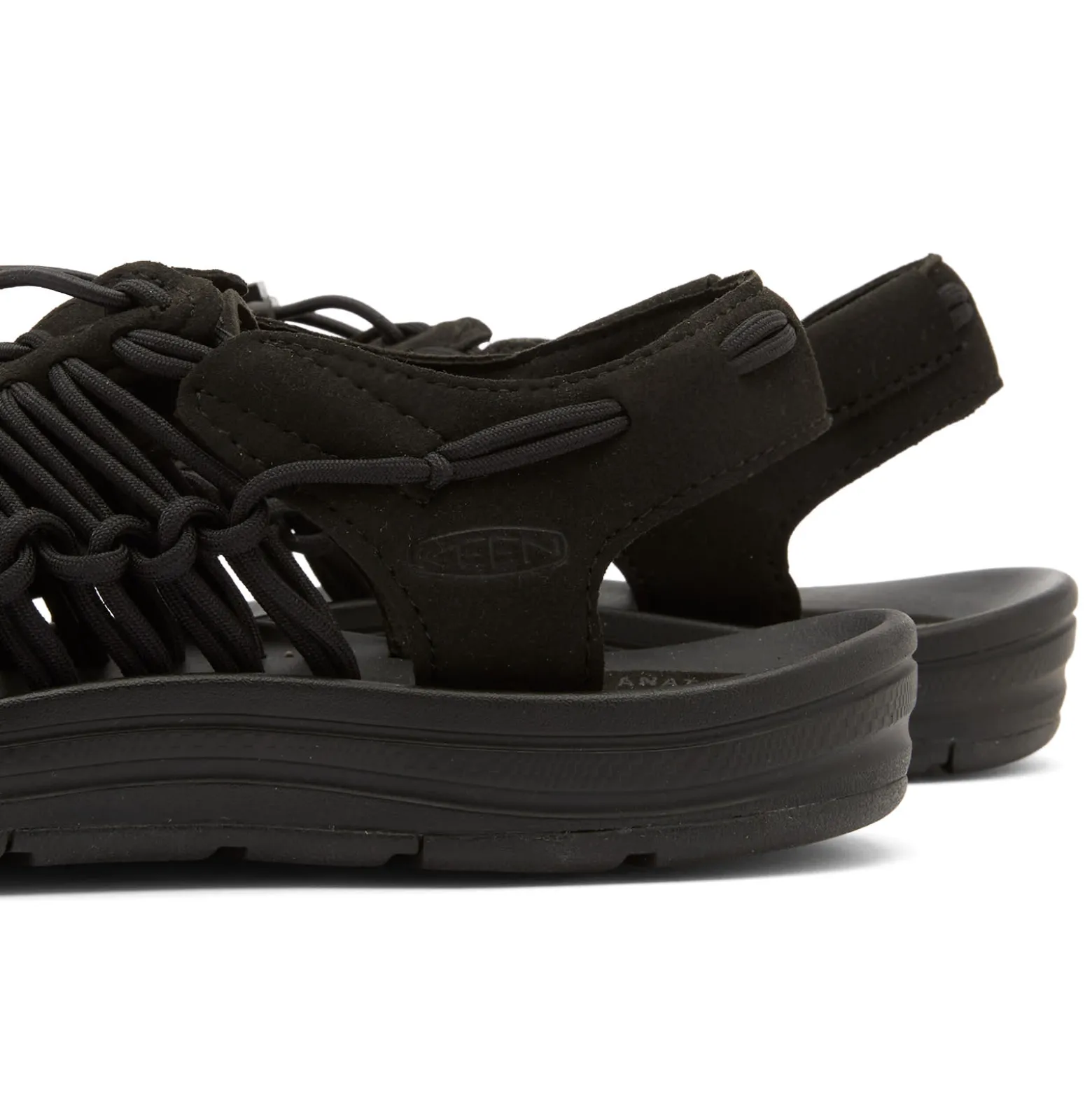 KEEN UNEEK OG