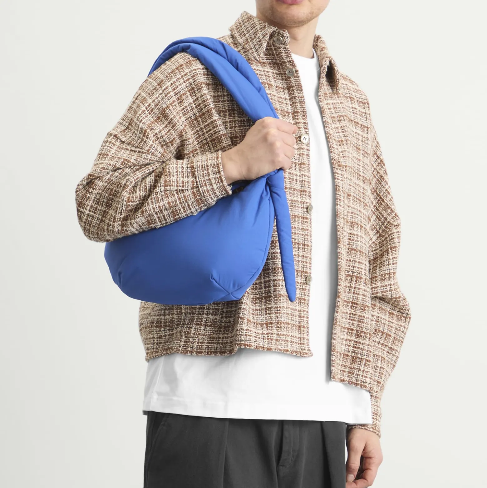 Ölend Capri Crossbody Bag