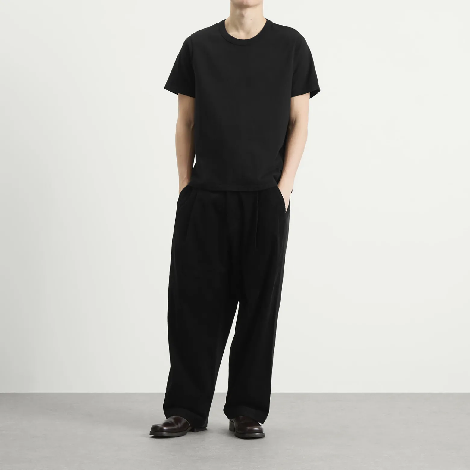 Les Tien Heavyweight Binded Neck T-Shirt