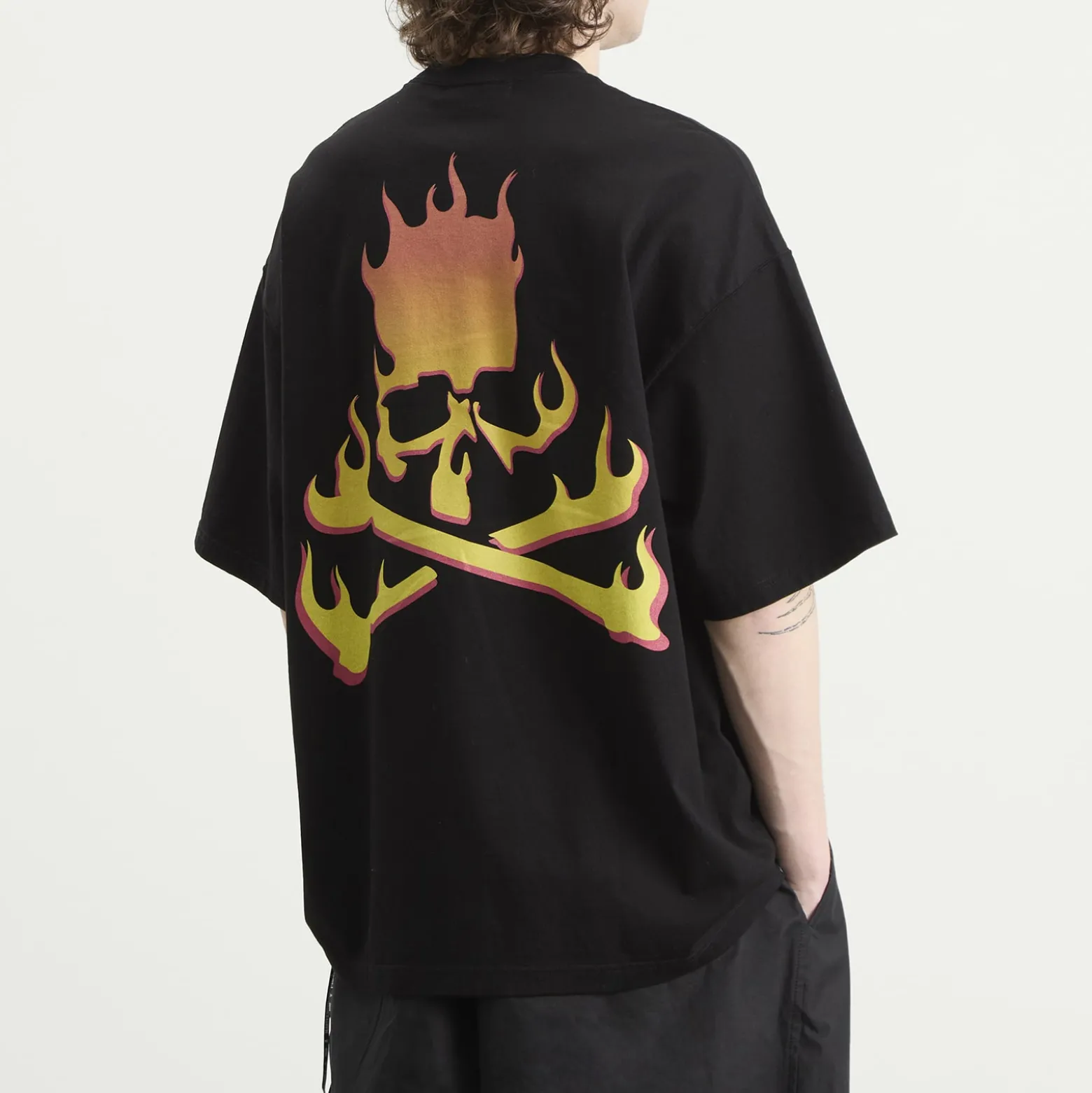 MASTERMIND WORLD Skull On Fire Short Sleeve T-Shirt