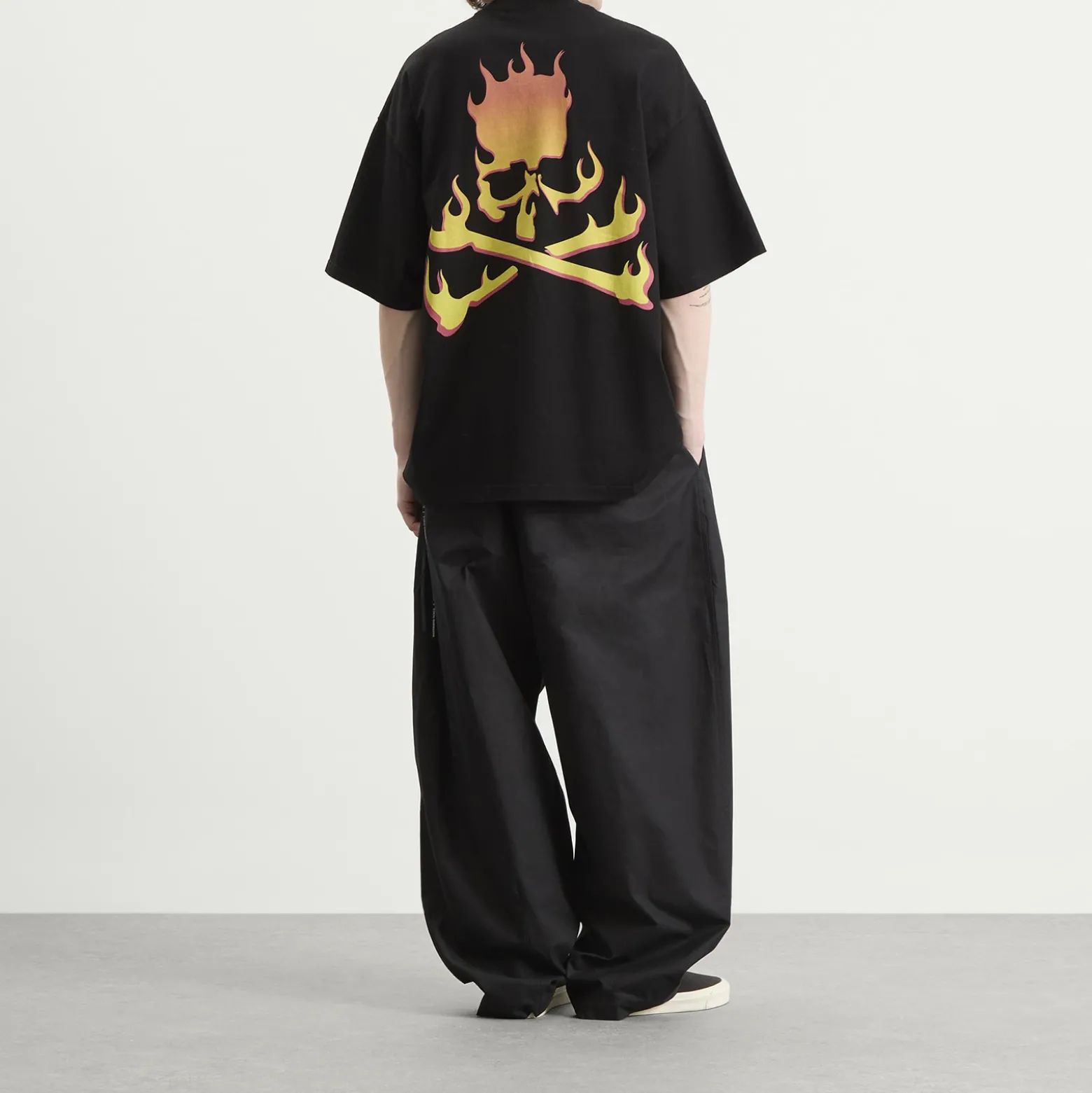 MASTERMIND WORLD Skull On Fire Short Sleeve T-Shirt