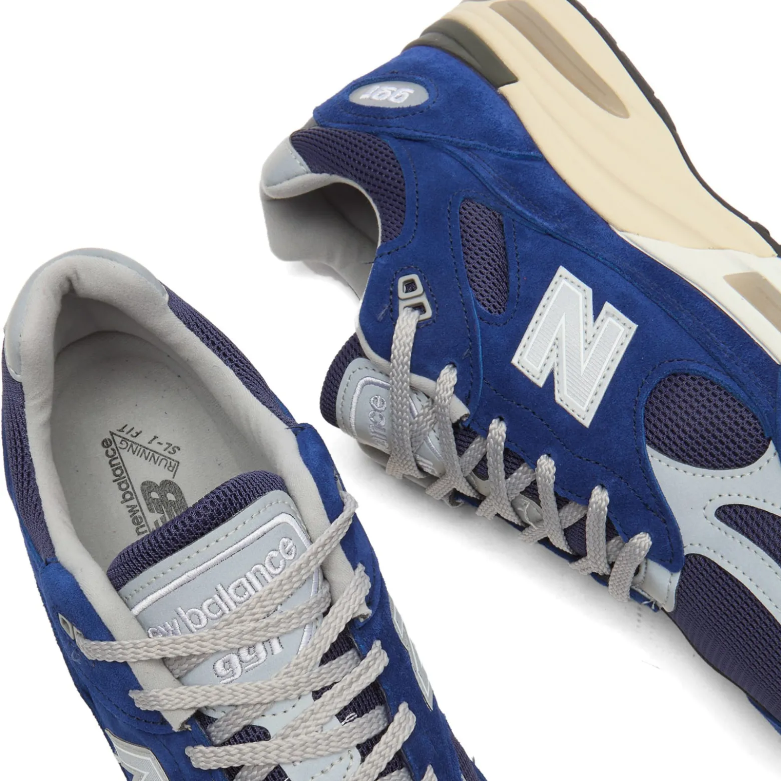 New Balance 991v2 Sneaker