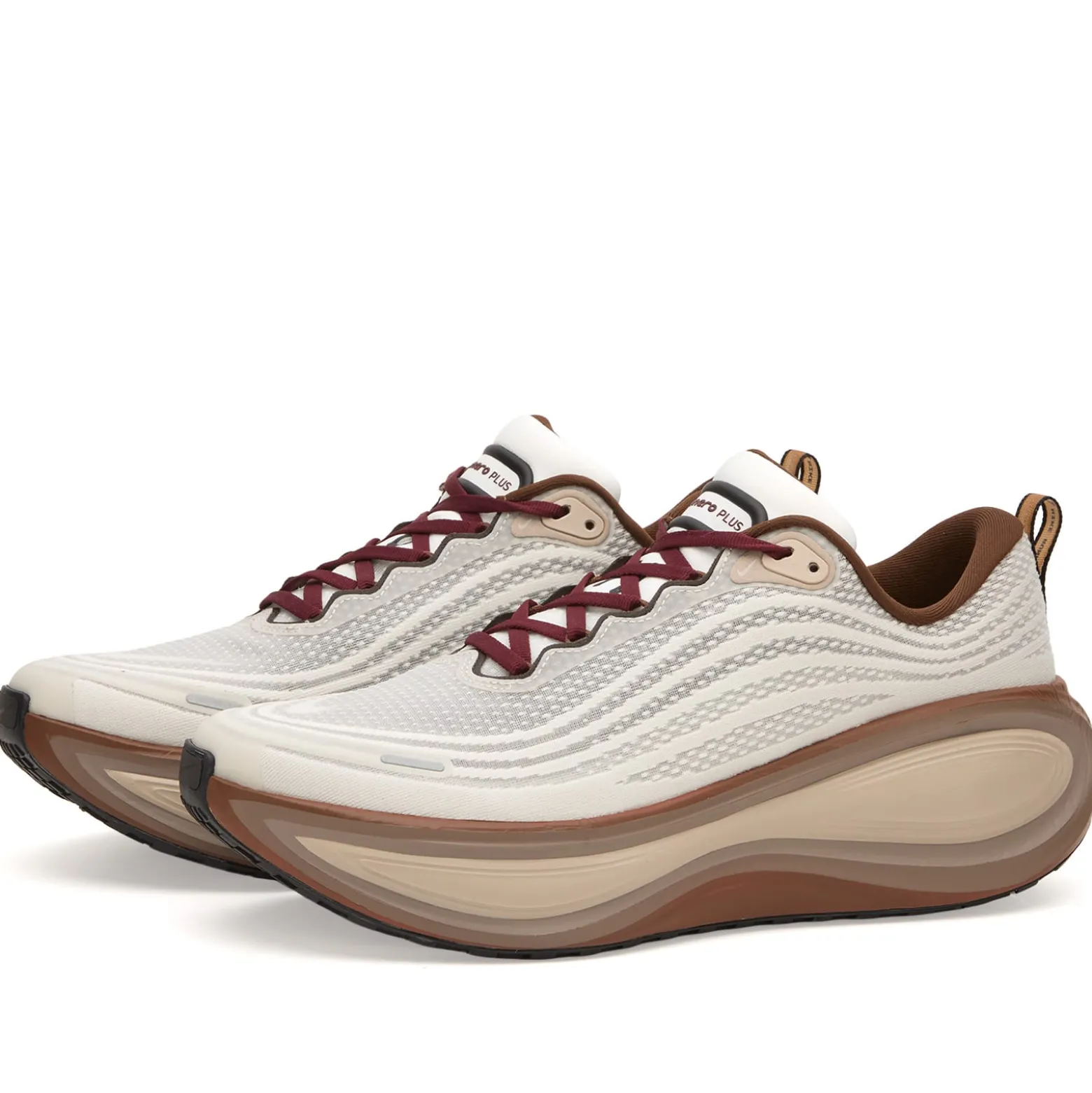 Nike Vomero Plus QS Sneaker