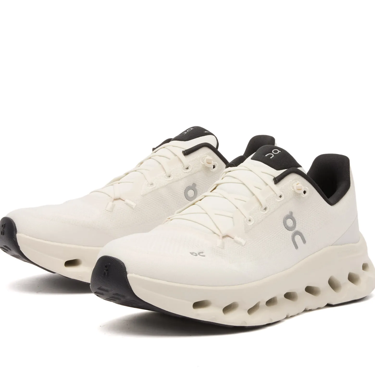 ON Cloudtilt Sneaker